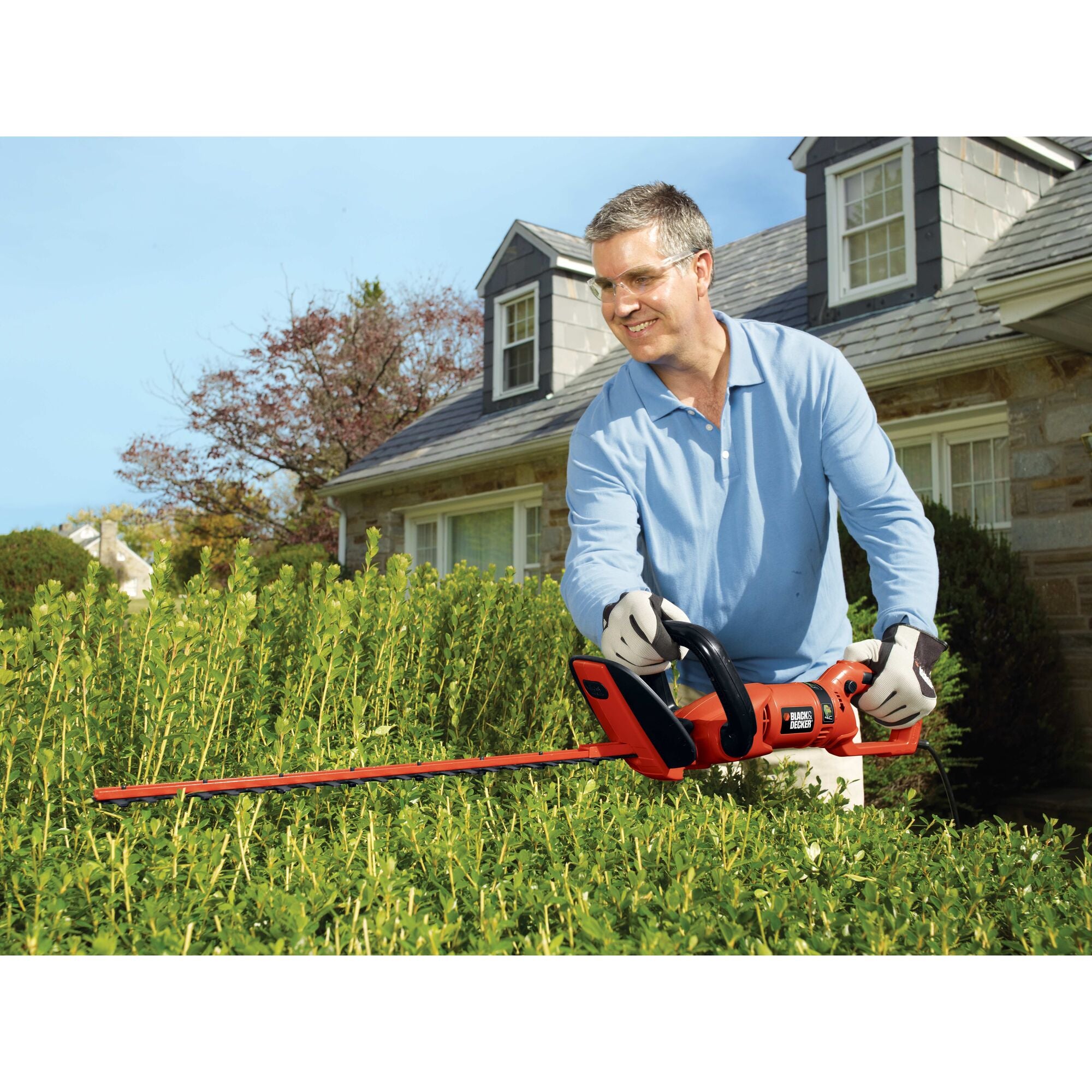 black-decker-heckenschere-60cm-3-3a-drehgriff-elektro image 2