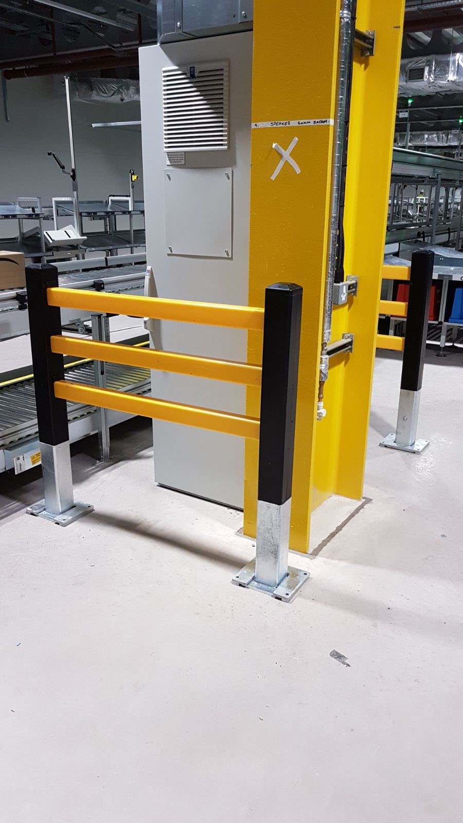 brandsafe-seg-schutzbarriere-demontierbar-hdpe-gelb-schwarz image 3