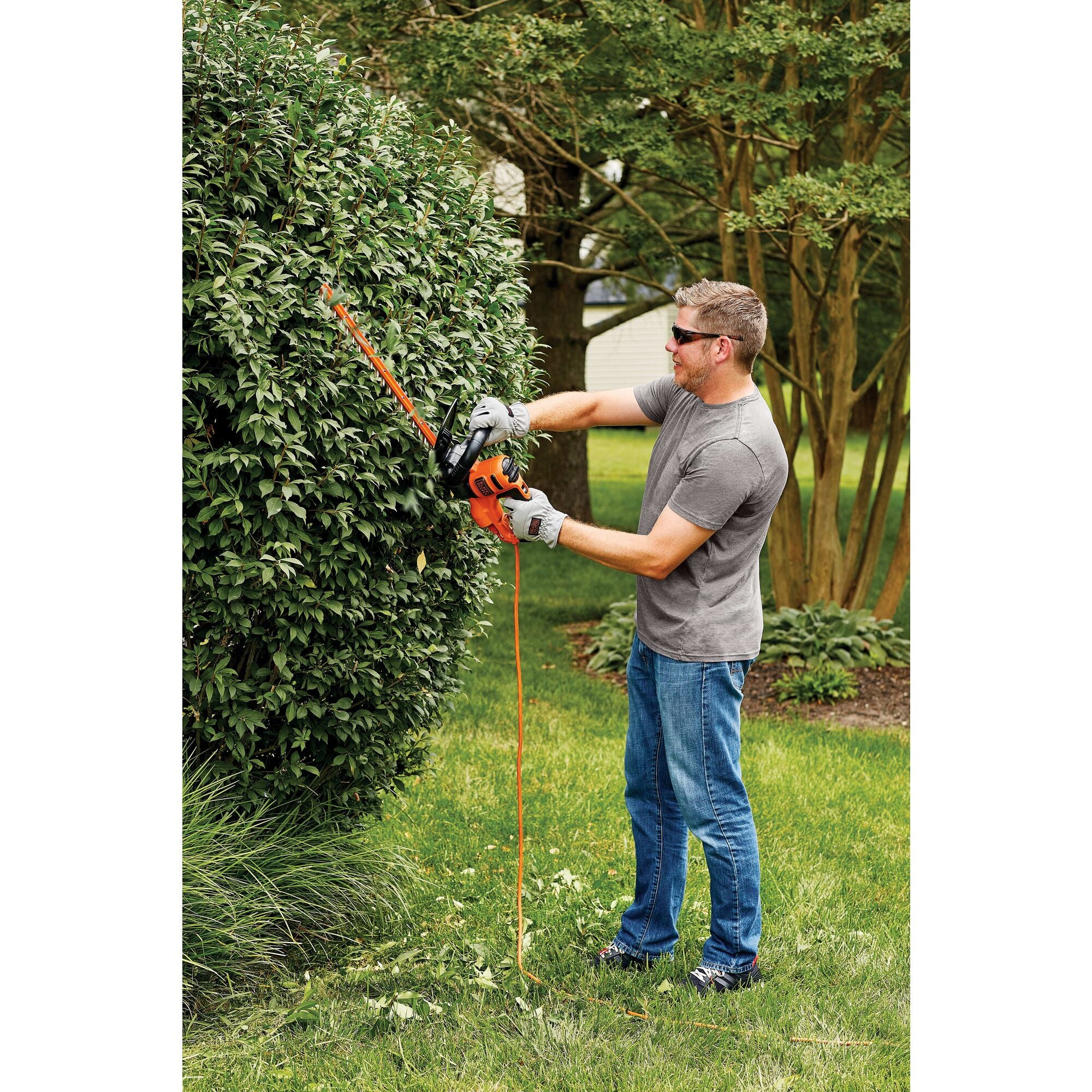 black-decker-elektro-heckenschere-22-zoll-56-cm-bestseller image 2