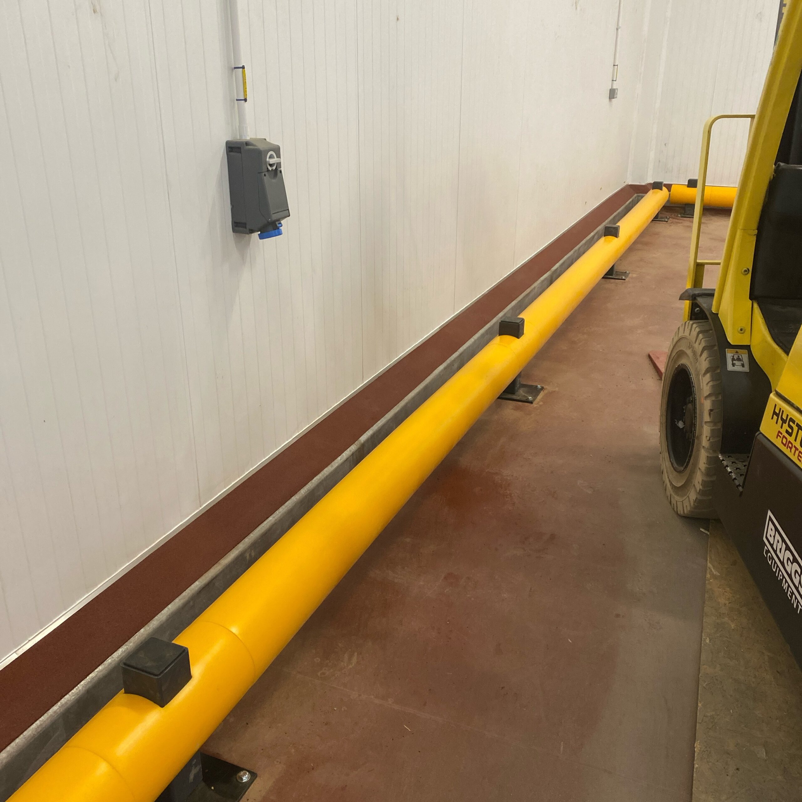brandsafe-safety-barriers-single-bumper-barriere-rammschutz-370-mm image 3
