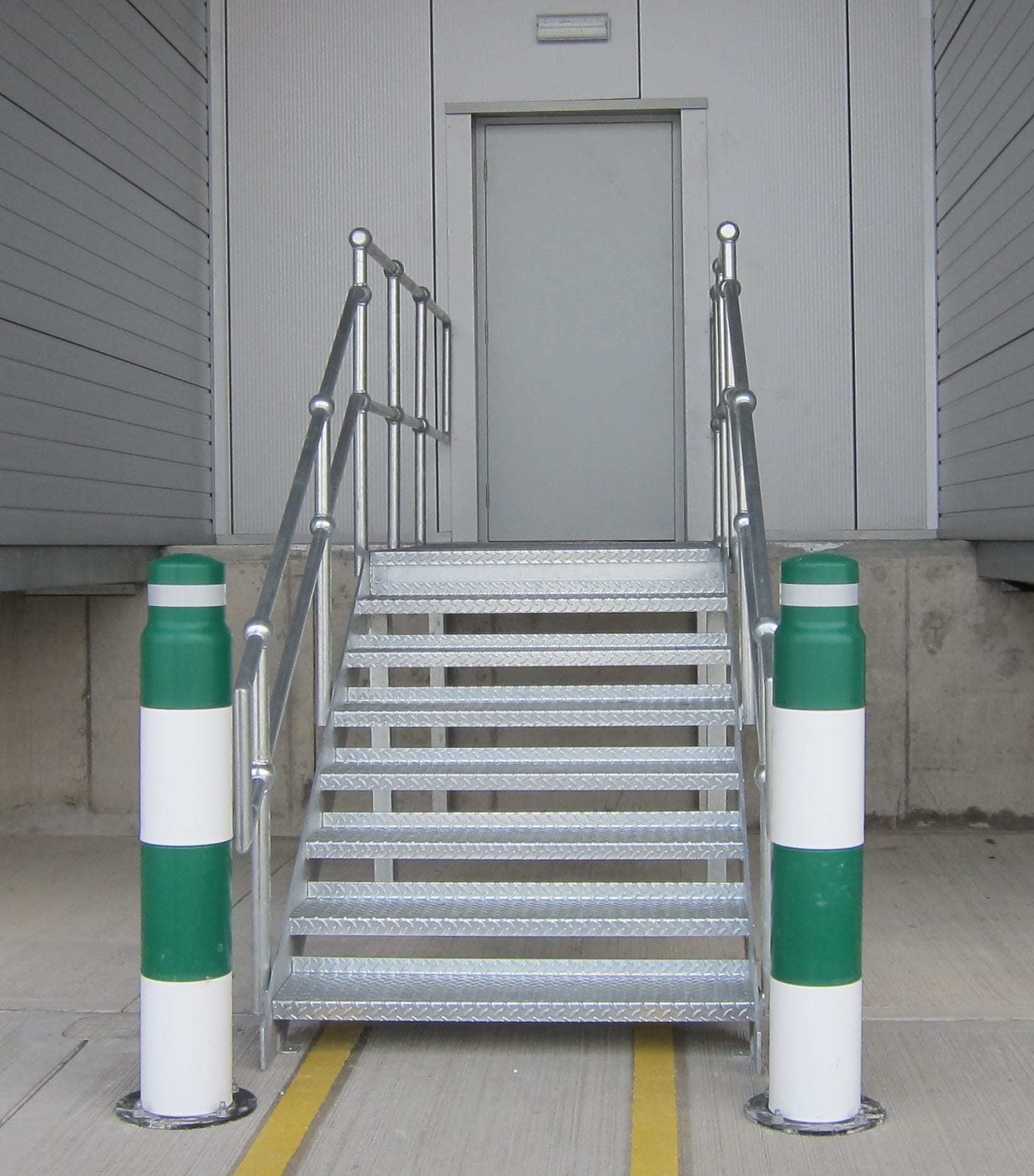 brandsafe-safety-bollards-pollerabdeckung-960-mm-uv-best-ndig image 1
