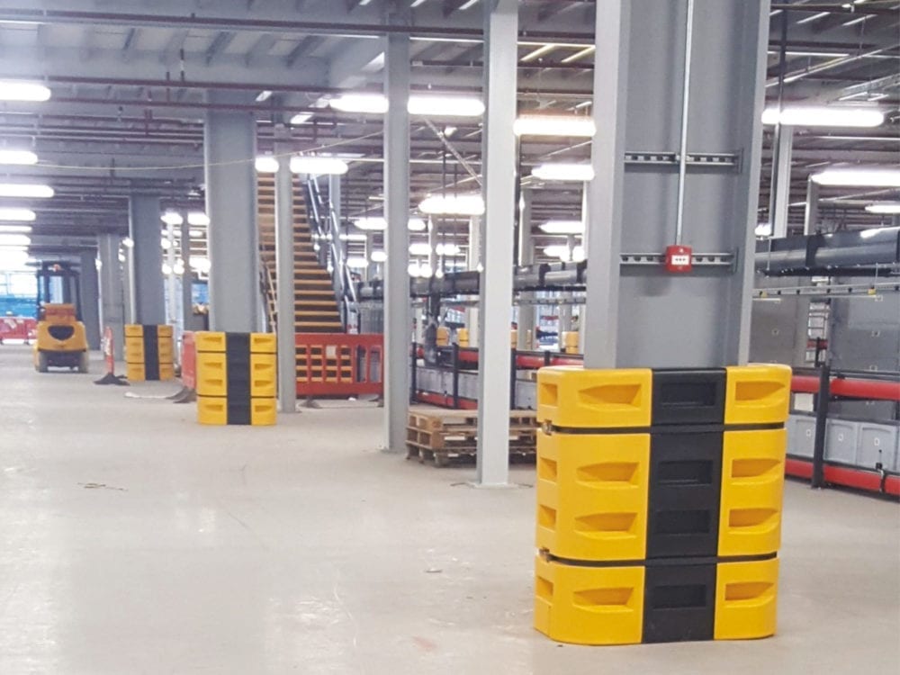 brandsafe-building-protection-polywrap-s-ulenschutz-anfahrschutz-polyethylen image 2