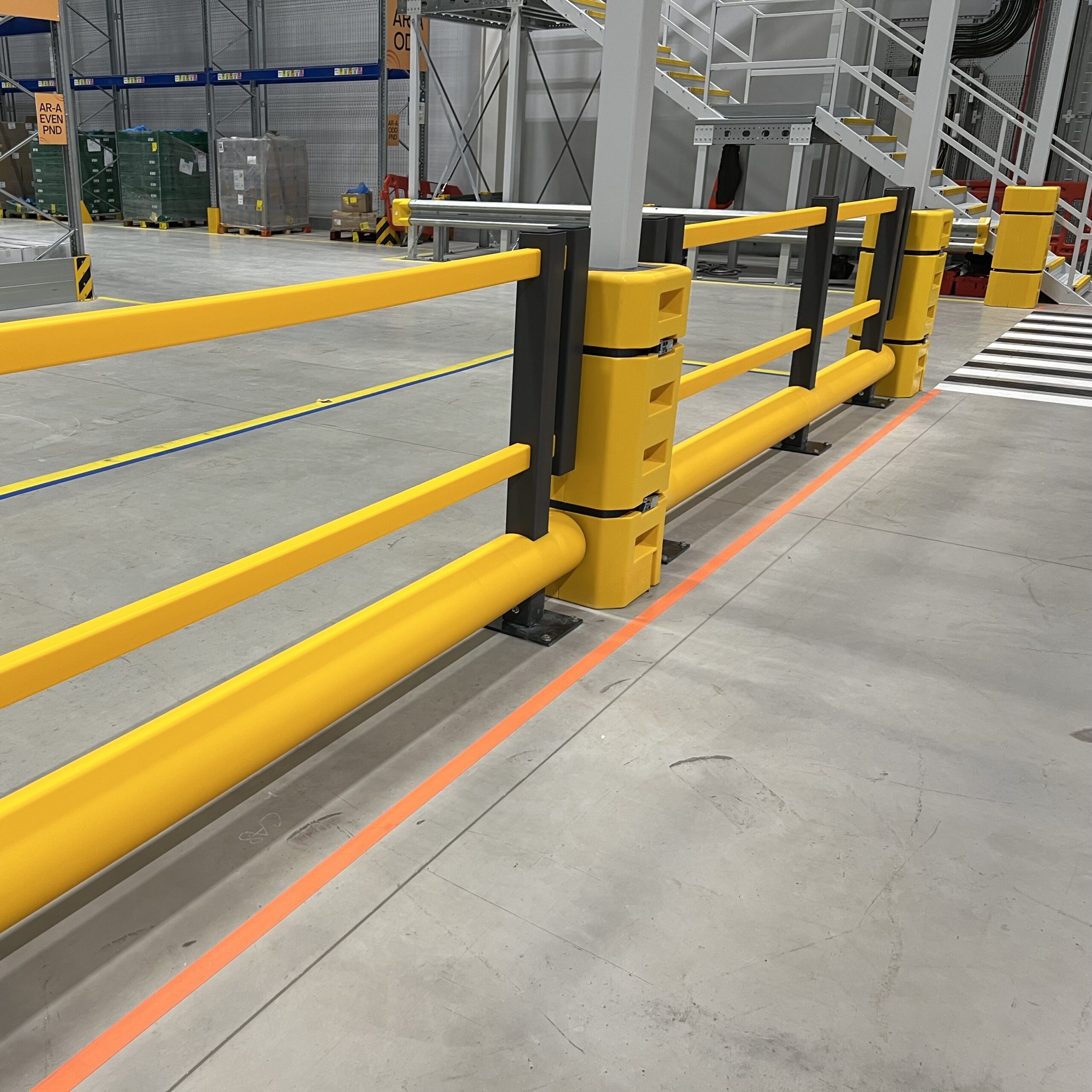 brandsafe-safety-barriers-fu-g-nger-absperrung-hdpe-1170-mm-pas-13 image 7