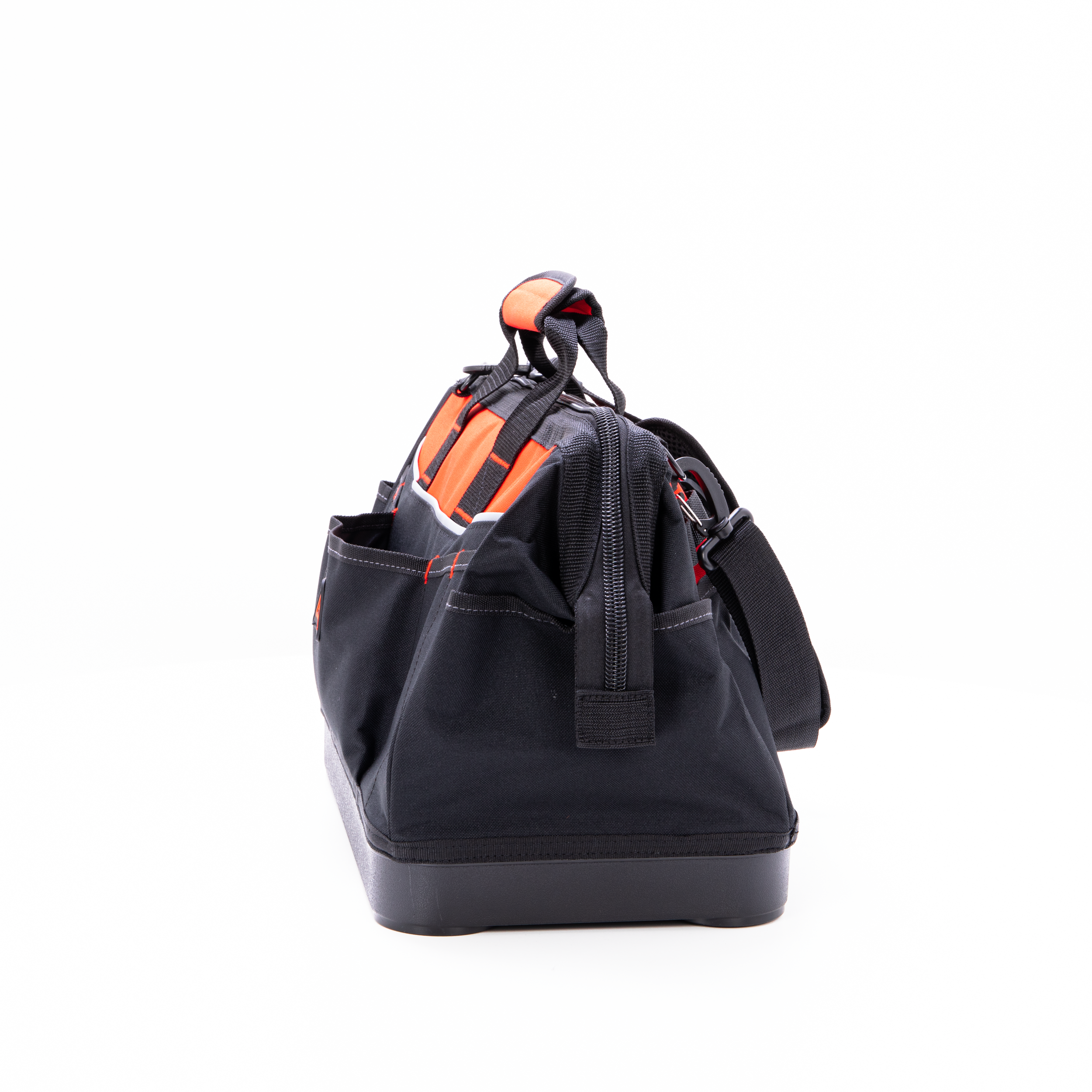 black-decker-storage-werkzeugtasche-16-zoll-40cm-mit-f-chern image 6