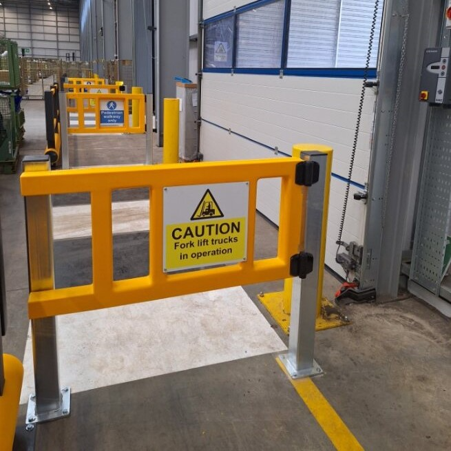brandsafe-safety-barriers-personentor-lldpe-selbstschlie-end image 6