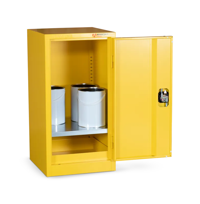 armorgard-safestor-hfc4-gefahrstoffschrank-eint-rig-30-min image 1