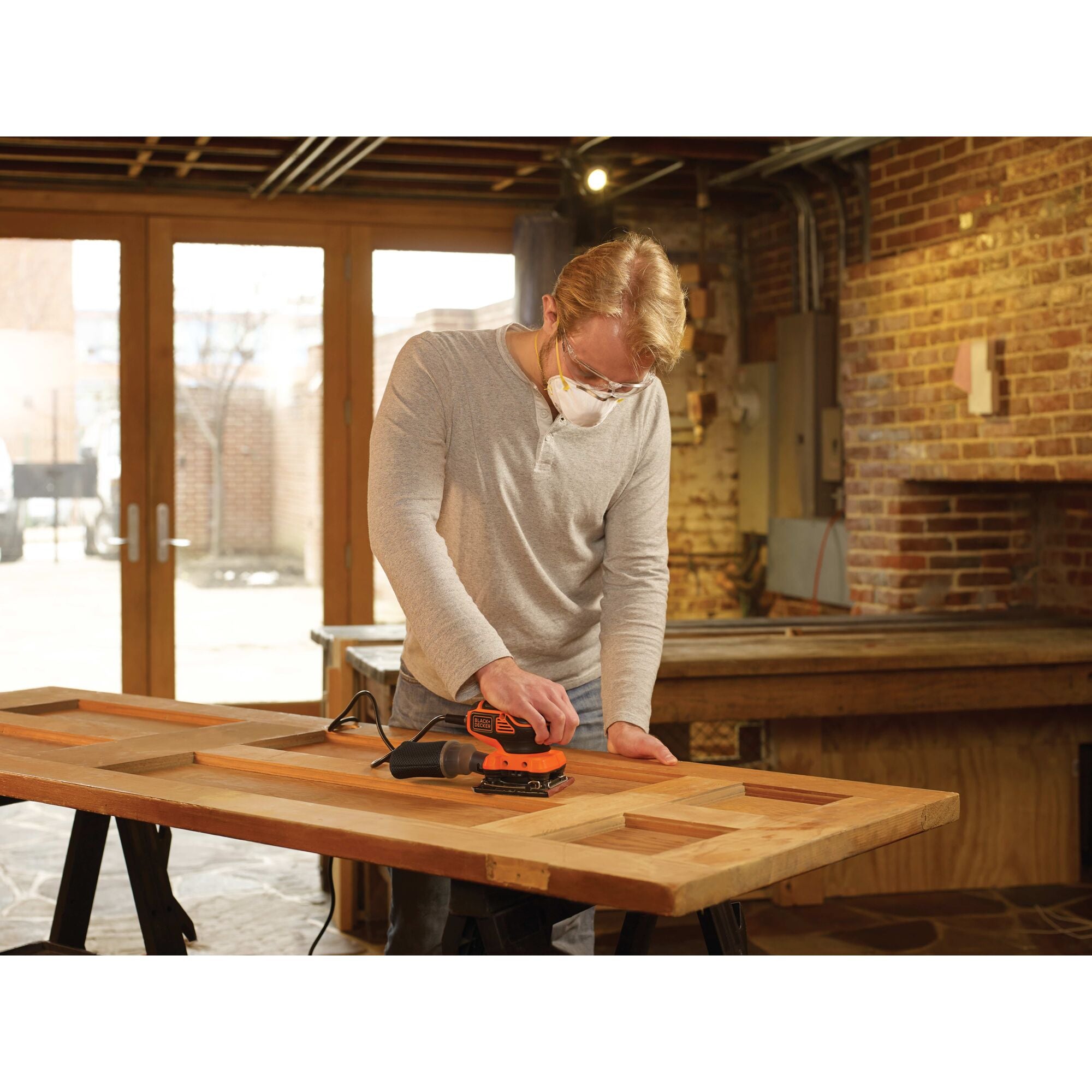 black-decker-1-4-blatt-schwingschleifer-2a-mit-staubbeutel image 2