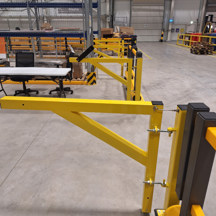 brandsafe-safety-barriers-transit-gate-tor-sicherheitstor-stahl image 3