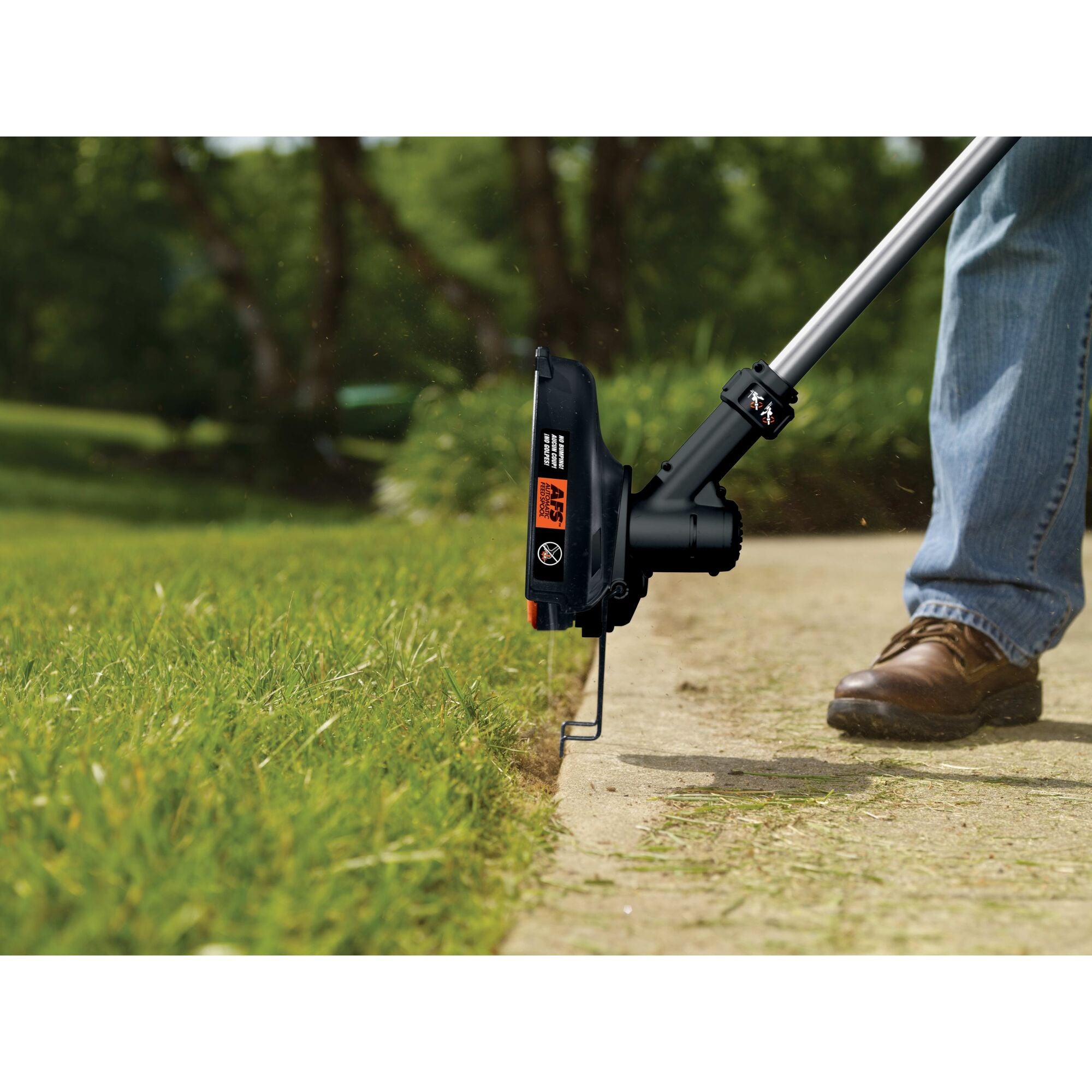 black-decker-outdoor-40v-max-rasentrimmer-ohne-akku image 2