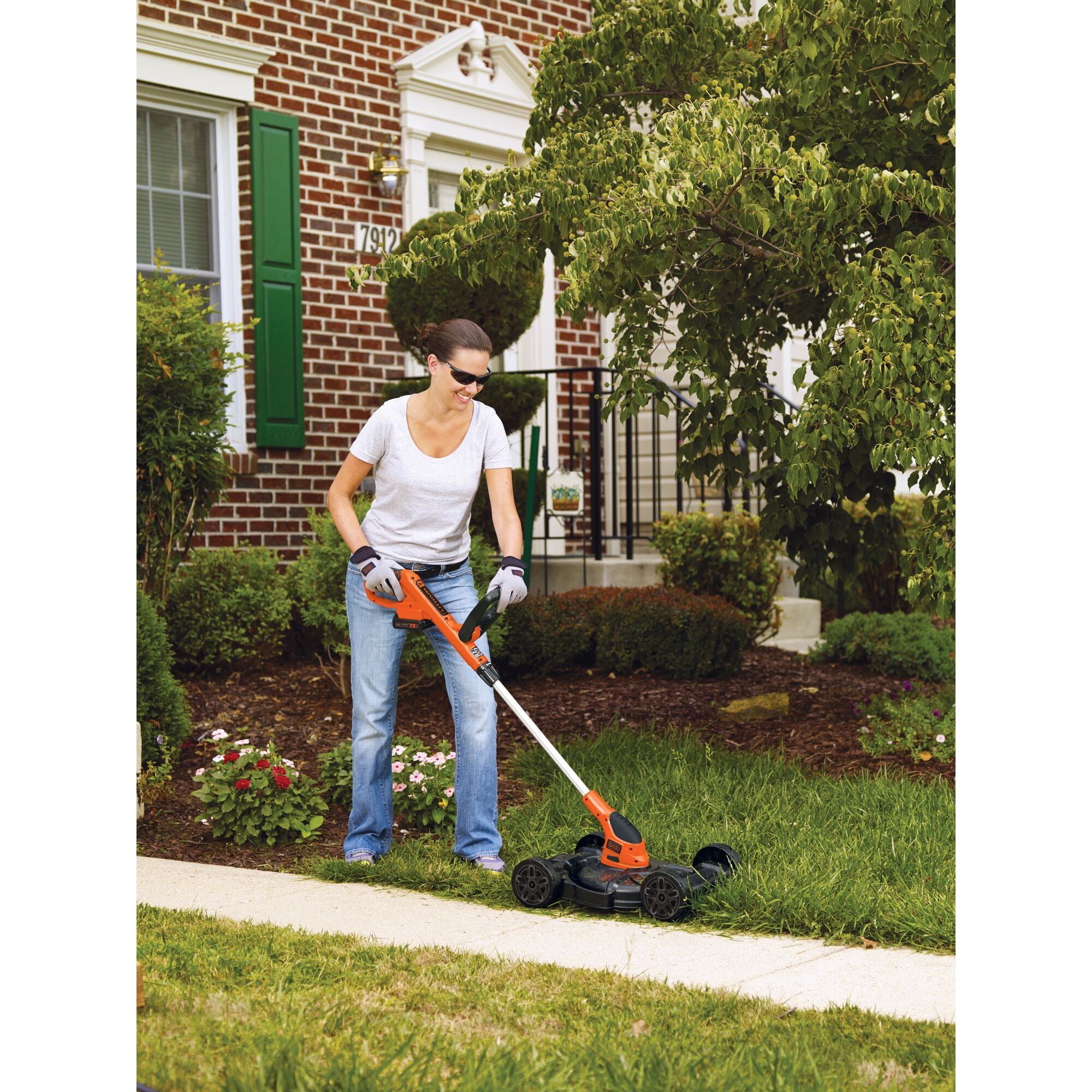 black-decker-powerconnect-20v-akku-rasenm-her-30cm-3-in-1-set image 2