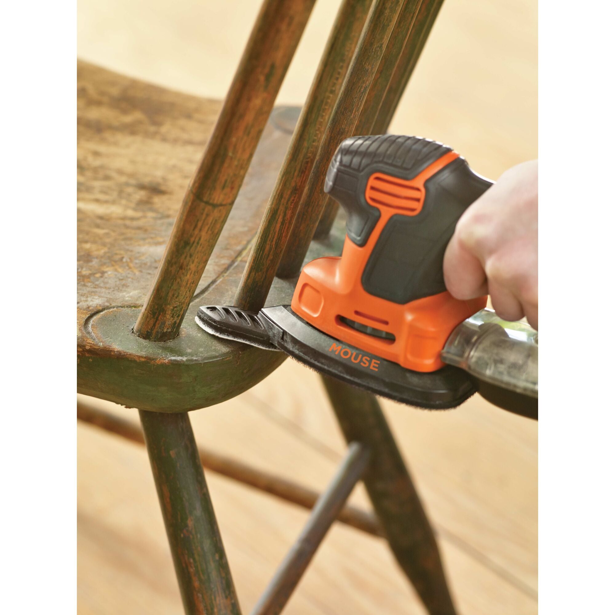 black-decker-mouse-deltaschleifer-1-2a-mit-staubbox-ecken image 4