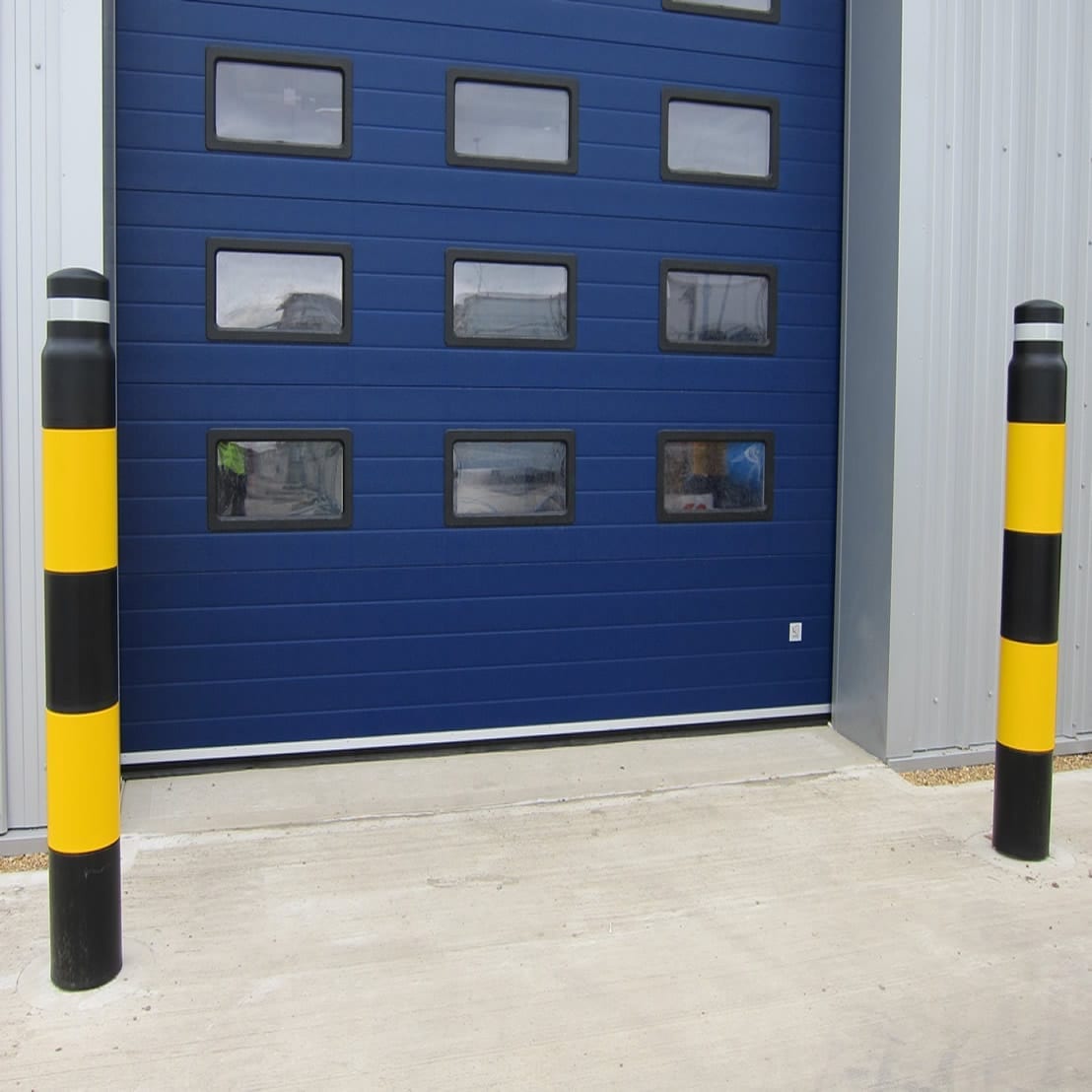 brandsafe-safety-bollards-pollerabdeckung-1560-mm-lldpe image 3